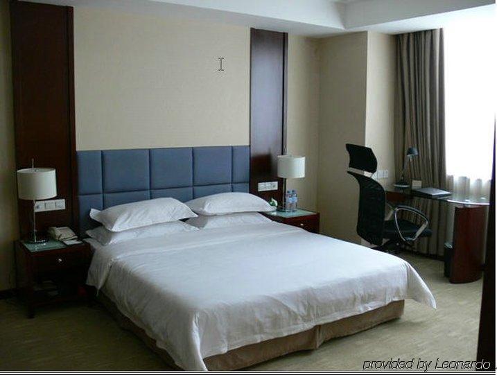 ווהאן New Land Business Hotel חדר תמונה